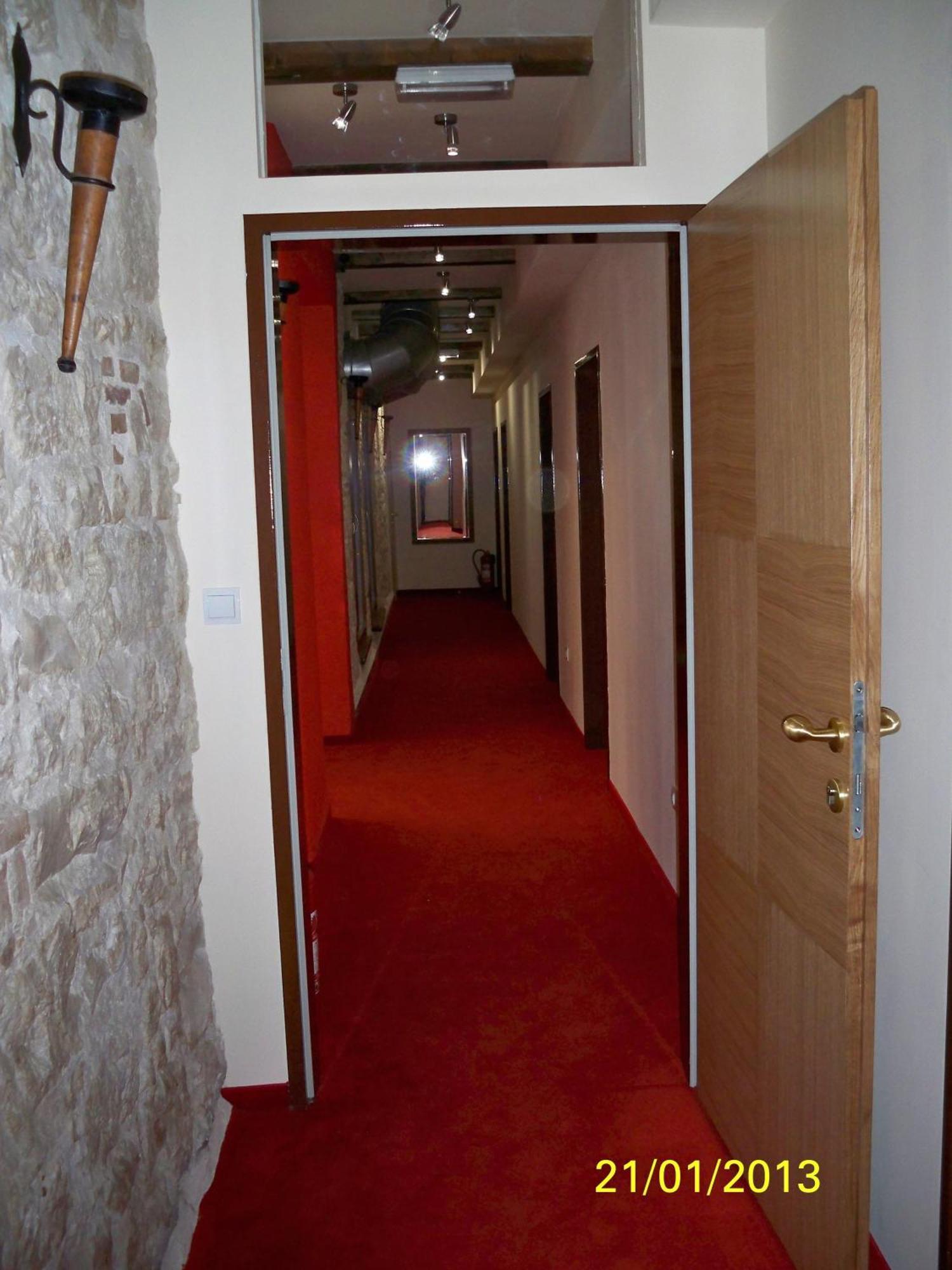 Hotel Carpymore Biograd Na Moru Bagian luar foto